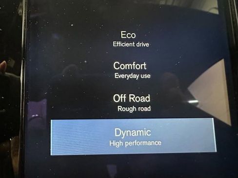 Used 2018 Volvo XC90 T6 R-Design w/ Convenience Package image 20