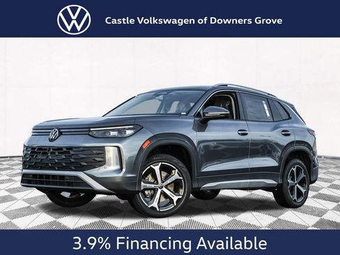 New 2026 Volkswagen Tiguan SE image 1