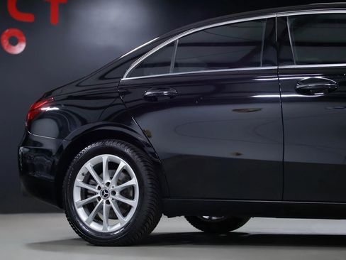 Used 2020 Mercedes-Benz A 220 image 10