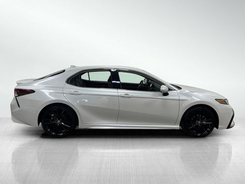 Used 2024 Toyota Camry XSE image 4