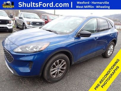 Used 2022 Ford Escape SE w/ Cold Weather Package
