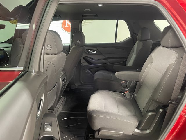 Used 2023 Chevrolet Traverse LT w/ Rear Camera Mirror Package AWD/4WD image 20