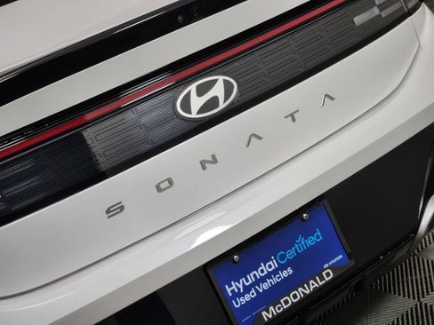 Certified 2025 Hyundai Sonata SEL FWD image 9