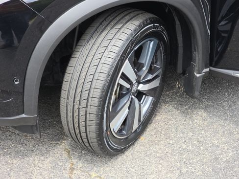 Certified 2023 Nissan Rogue SL w/ SL Premium Package FWD image 34