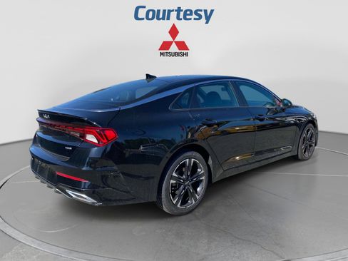 Used 2023 Kia K5 GT-Line w/ GT-Line Premium Package FWD image 5