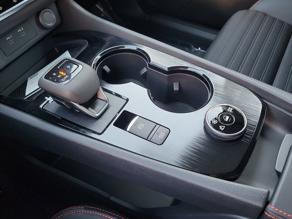 New 2026 Nissan Rogue SV AWD/4WD image 9