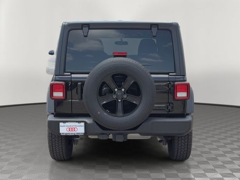 Used 2023 Jeep Wrangler Unlimited Sport AWD/4WD image 10