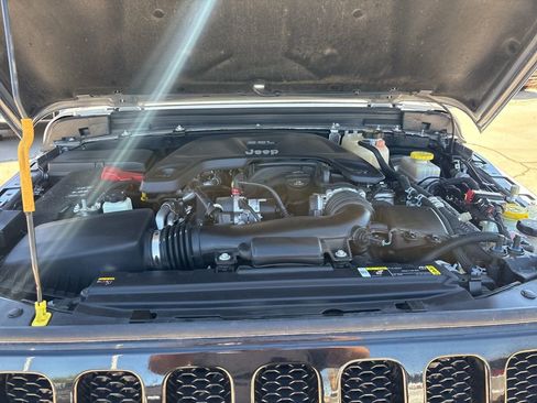 Used 2021 Jeep Wrangler Unlimited Sport image 50