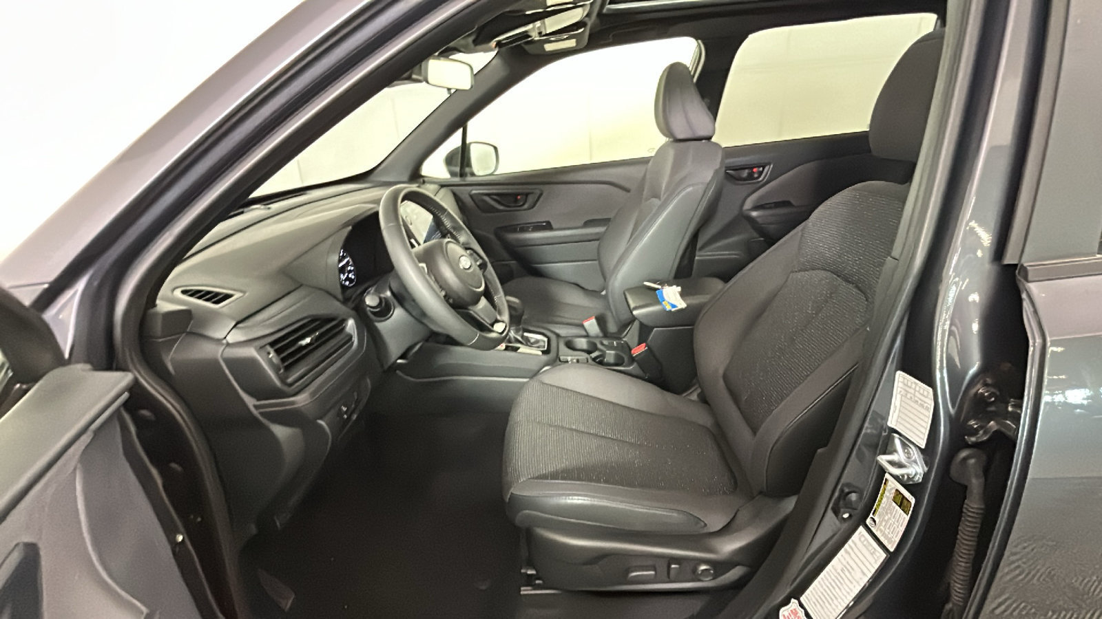 Used 2025 Subaru Forester Premium AWD/4WD image 13