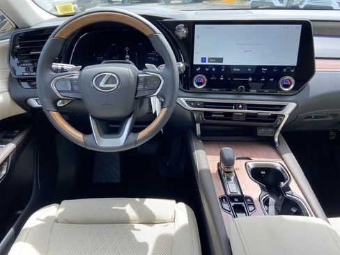New 2026 Lexus RX 450h AWD image 12