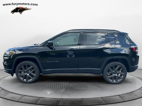 New 2025 Jeep Compass Limited w/ Sun & Sound Group image 6