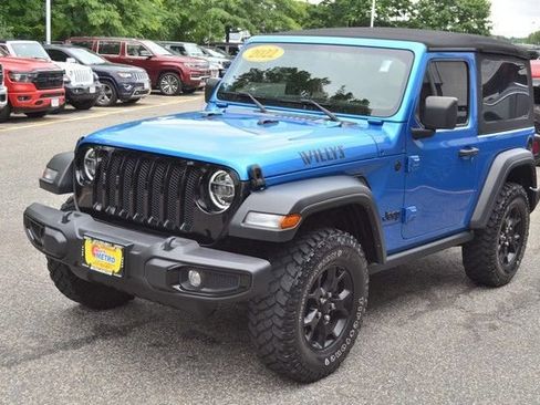 Used 2022 Jeep Wrangler Sport AWD/4WD image 4