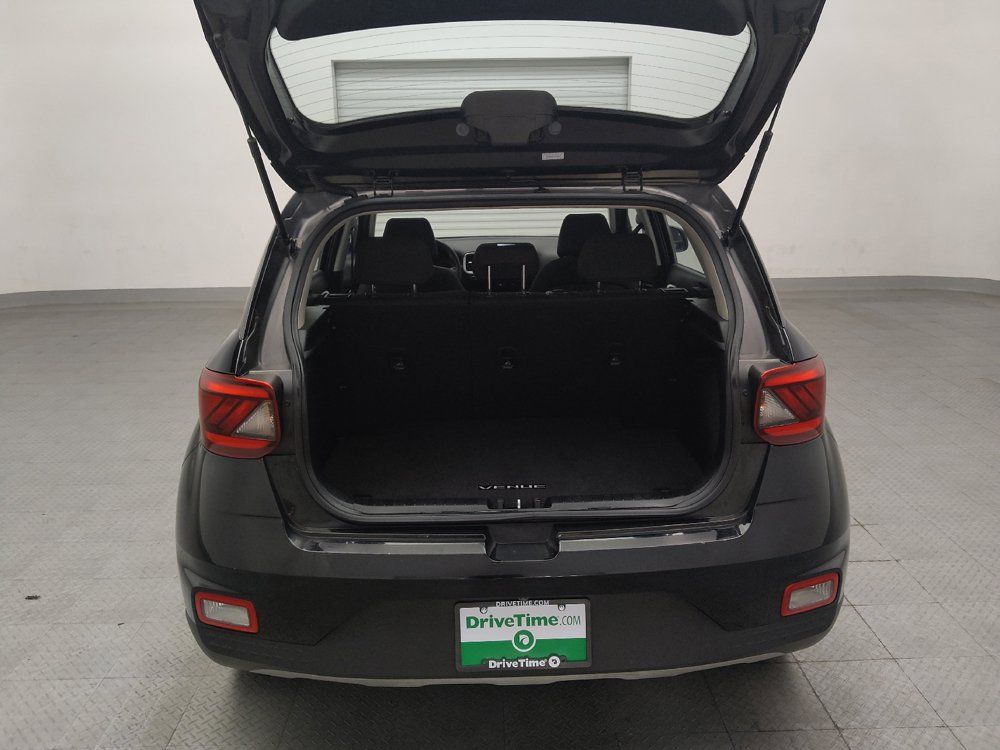 Used 2021 Hyundai Venue SE FWD image 29