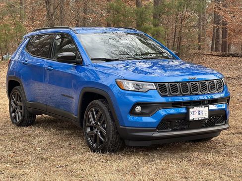 New 2026 Jeep Compass Latitude image 1