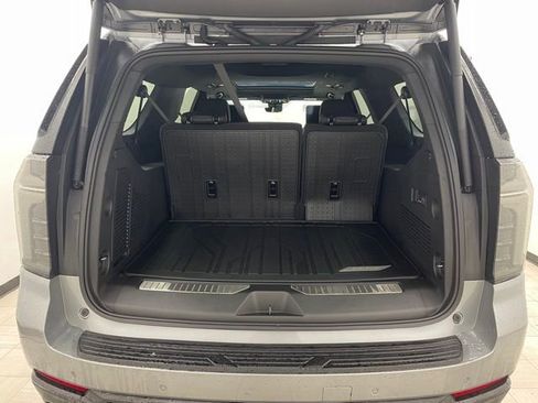 New 2026 Chevrolet Suburban RST w/ Advanced Technology Package image 13