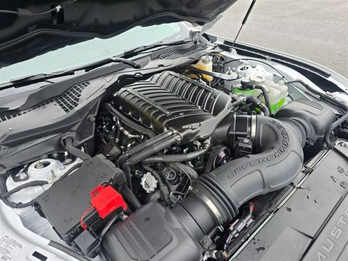 Used 2025 Ford Mustang GT Premium w/ GT Performance Package RWD image 28
