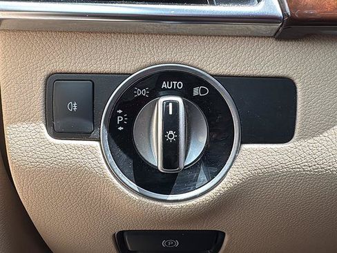 Used 2017 Mercedes-Benz GLS 450 4MATIC image 23