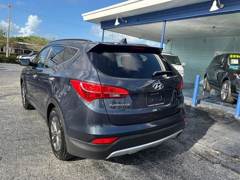 Used 2013 Hyundai Santa Fe Sport image 3