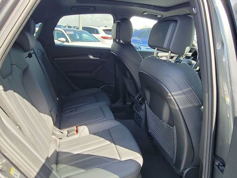 Certified 2023 Audi Q5 2.0T Premium Plus w/ Premium Plus Package AWD/4WD image 18