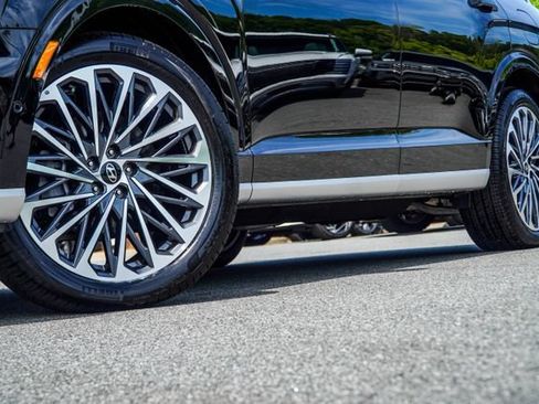 New 2026 Hyundai Palisade Calligraphy AWD/4WD image 3