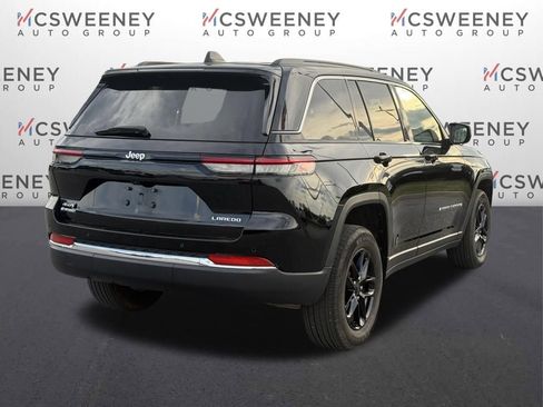 Used 2024 Jeep Grand Cherokee Laredo X image 5