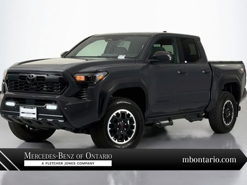 Used 2024 Toyota Tacoma TRD Off-Road w/ TRD Off Road Upgrade Package AWD/4WD image 1