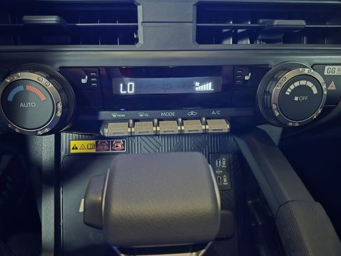 New 2025 Toyota Tacoma SR5 image 30