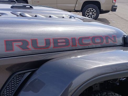 Used 2022 Jeep Wrangler Rubicon w/ Cold Weather Group image 27