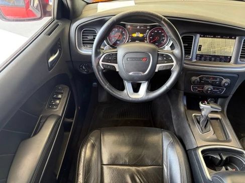 Used 2017 Dodge Charger SXT w/ Plus Group RWD image 12