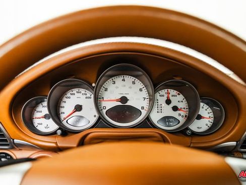 Used 2006 Porsche 911 Carrera 4S image 8