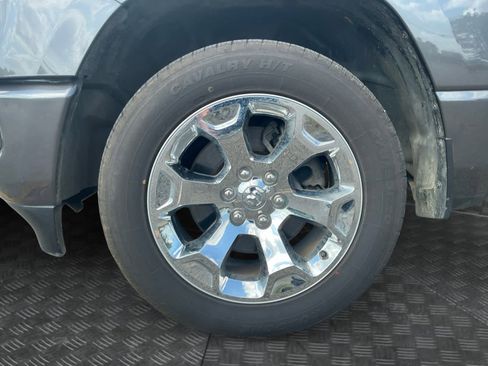 Used 2022 RAM 1500 Big Horn AWD/4WD image 14