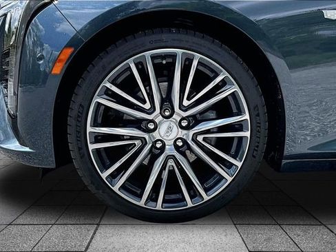 Used 2025 Cadillac CT5 Premium Luxury w/ Technology Package AWD/4WD image 4