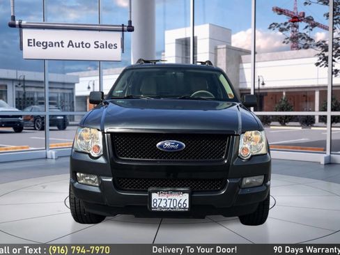 Used 2010 Ford Explorer Sport Trac Limited image 2