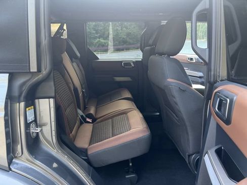 Used 2023 Ford Bronco Outer Banks AWD/4WD image 18