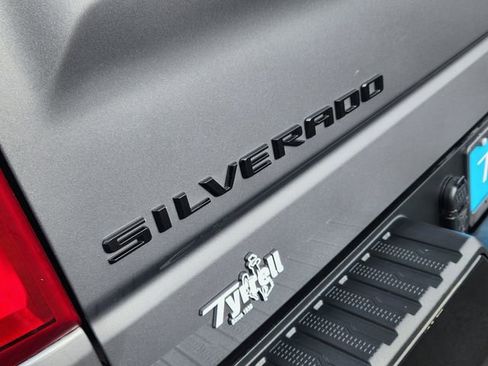 Used 2021 Chevrolet Silverado 1500 LT Trail Boss w/ Convenience Package II image 12