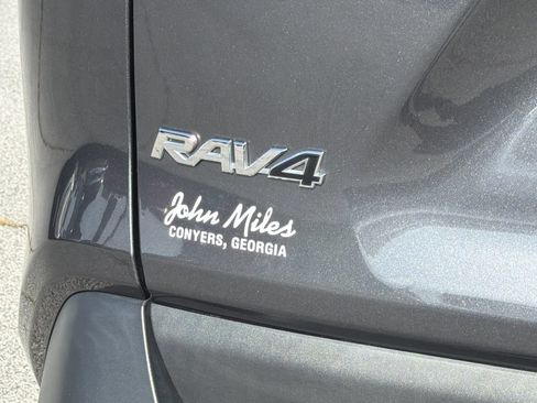 Used 2024 Toyota RAV4 XLE w/ Convenience Package FWD image 25
