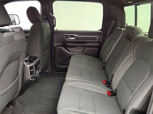 Used 2021 RAM 1500 Big Horn AWD/4WD image 38
