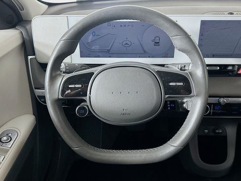 Used 2024 Hyundai Ioniq 5 SEL RWD image 18