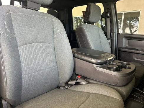 Used 2024 RAM 3500 Tradesman w/ Towing Technology Group AWD/4WD image 26