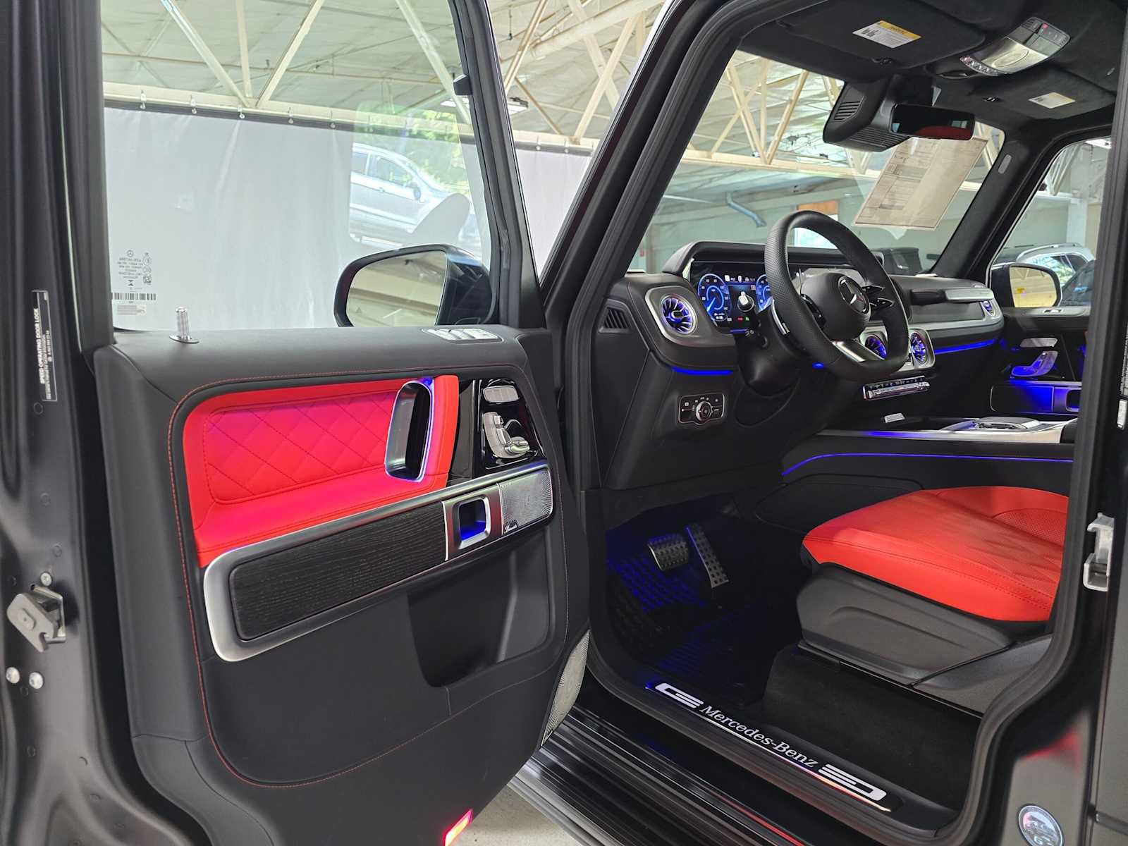 New 2027 Mercedes-Benz G 580 e image 19