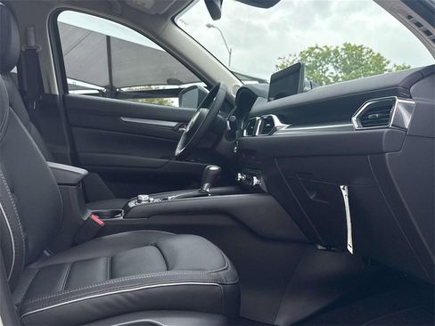 New 2025 MAZDA CX-5 AWD 2.5 S w/ Preferred Package image 12
