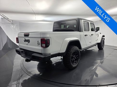 Used 2022 Jeep Gladiator Sport AWD/4WD image 4