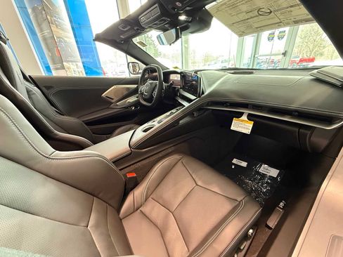 New 2026 Chevrolet Corvette Stingray Preferred Cpe w/ 2LT image 32