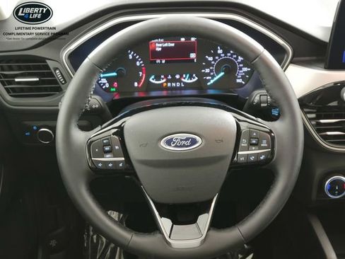 Certified 2022 Ford Escape SE w/ Convenience Package image 28