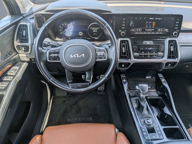 Used 2022 Kia Sorento SX Prestige w/ Rust Color Package AWD/4WD image 18