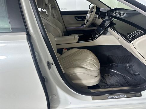 Certified 2022 Mercedes-Benz S 580 4MATIC Sedan image 14