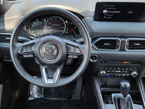 Used 2023 MAZDA CX-5 Signature AWD/4WD image 3
