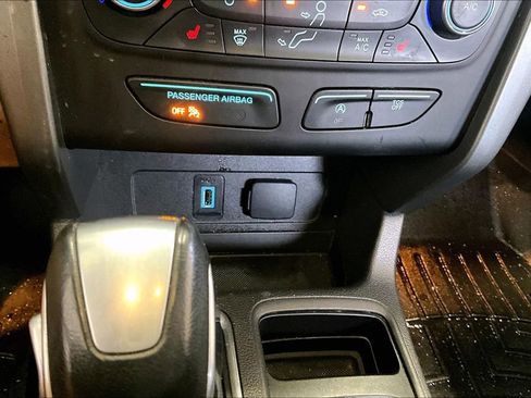 Used 2018 Ford Escape SEL w/ Canadian Touring Package image 16