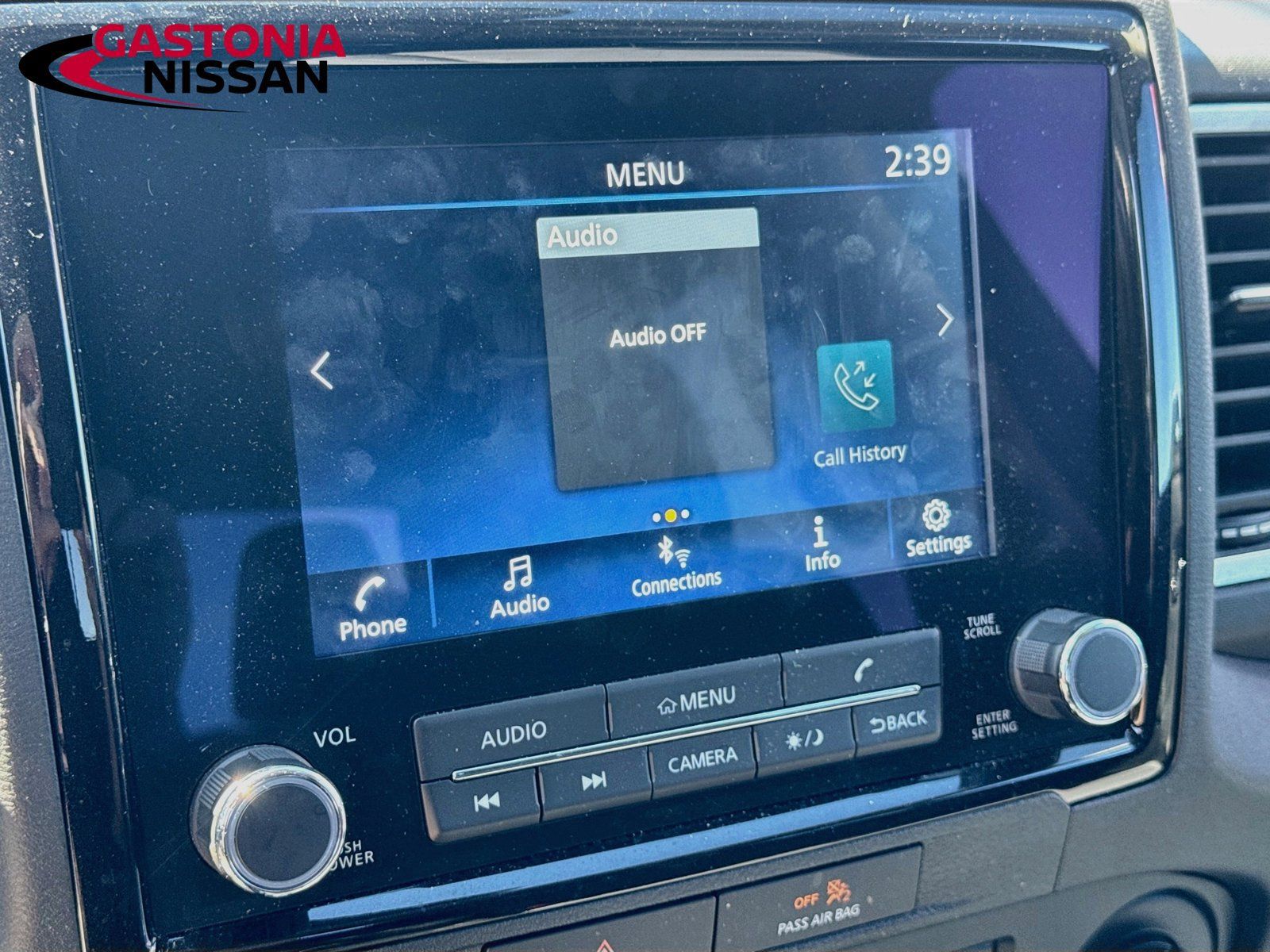 Used 2022 Nissan Frontier SV AWD/4WD image 18