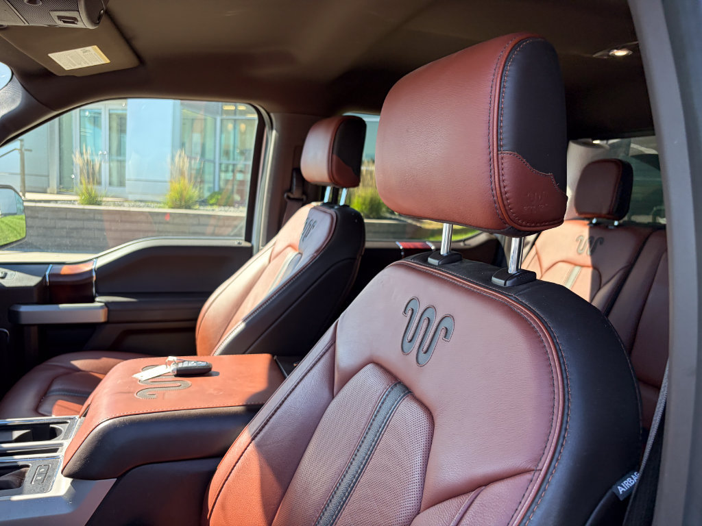 Used 2019 Ford F150 King Ranch w/ Equipment Group 601A Luxury AWD/4WD image 10